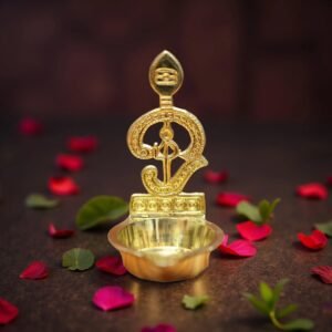 Brass Om Vilakku