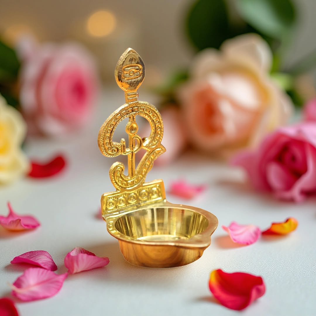 Brass Om Vilakku - Image 2